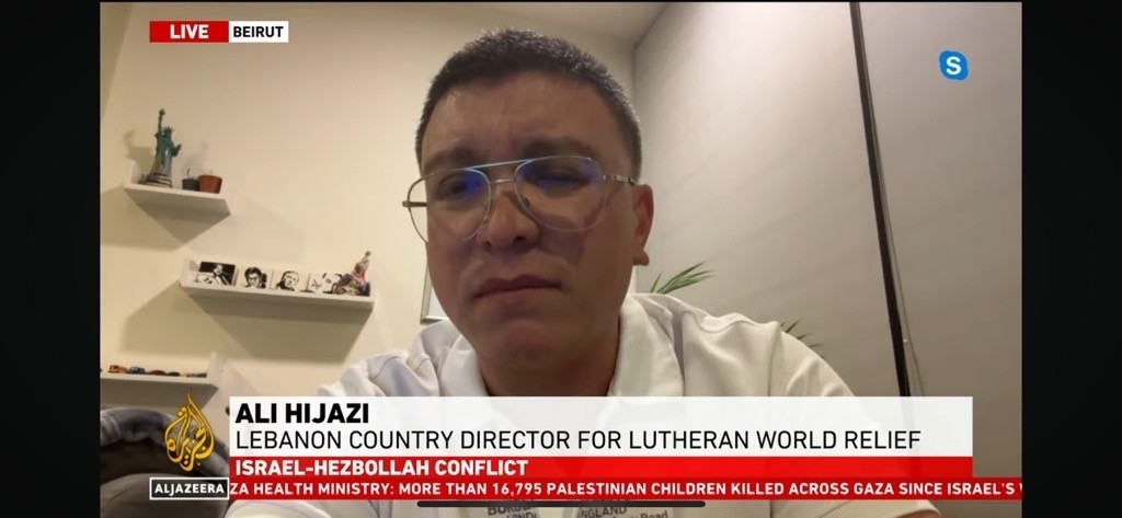 Hijazi sur Al Jazeera : Les personnes déplacées s'abritent dans les parcs et les rues de Beyrouth alors que la crise humanitaire s'aggrave au Liban