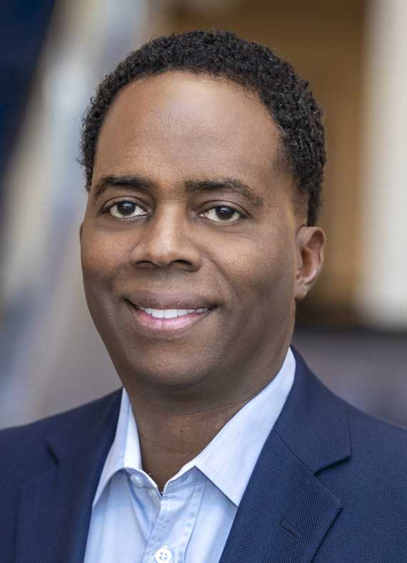 Marcelino Ford-Livene - Administrateur de Corus International