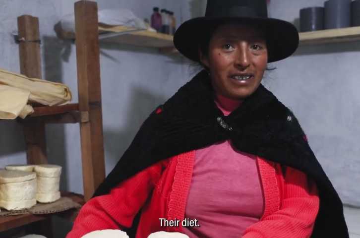    0:00 / 2:15 Fomento de la seguridad alimentaria en Castrovirreyna, Perú: Fabricación de queso